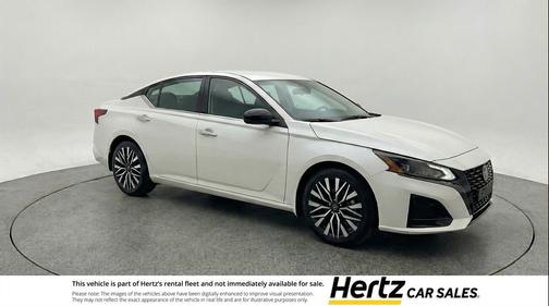 Glacier White 2025 Nissan Altima SV FWD