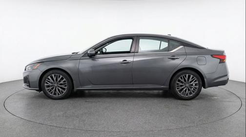 Gun Metallic 2025 Nissan Altima SV FWD
