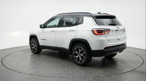 Bright White Clearcoat 2025 Jeep Compass Limited