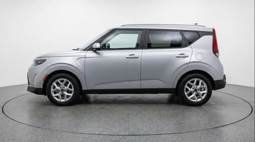 Steel Gray 2025 Kia Soul LX
