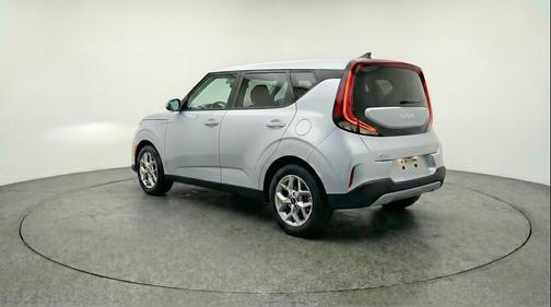 Steel Gray 2025 Kia Soul LX