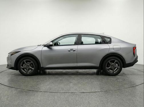 Steel Gray 2025 Kia K4 LXS