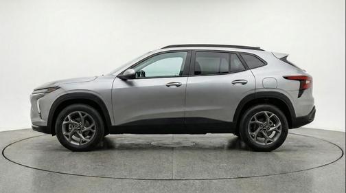 Sterling Gray Metallic 2025 Chevrolet Trax LT