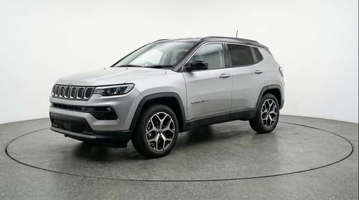 Silver Zynith Metallic Clearcoat 2025 Jeep Compass Limited