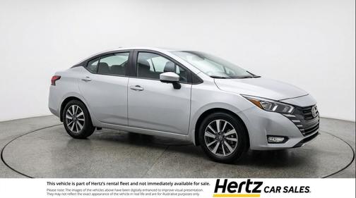Brilliant Silver Metallic 2025 Nissan Versa 1.6 SV