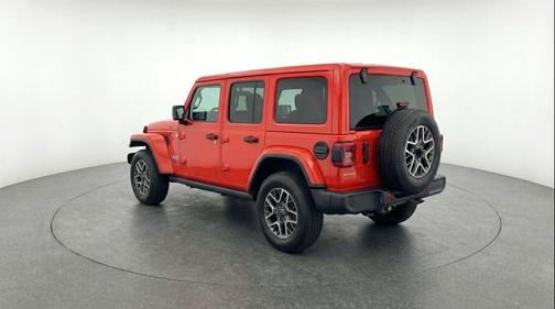 Firecracker Red Clearcoat 2025 Jeep Wrangler 4-Door Sahara 4x4