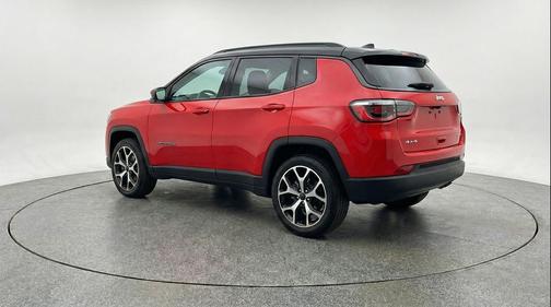 Red Hot Pearlcoat 2025 Jeep Compass Limited