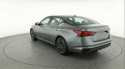 Gun Metallic 2025 Nissan Altima SV FWD
