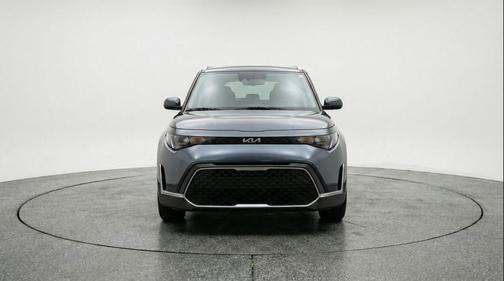 Gravity Gray 2025 Kia Soul LX
