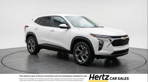 Summit White 2025 Chevrolet Trax LT