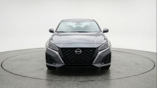Gun Metallic 2025 Nissan Altima SV FWD