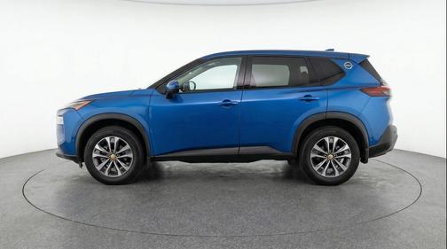 Super Black 2025 Nissan Rogue SV
