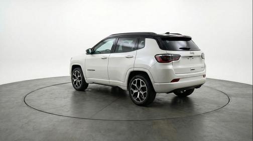 Bright White Clearcoat 2025 Jeep Compass Limited