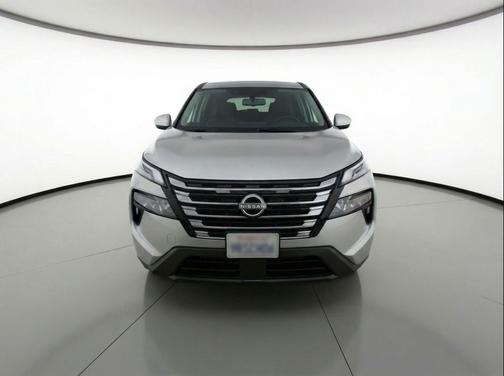 Brilliant Silver Metallic 2025 Nissan Rogue SV