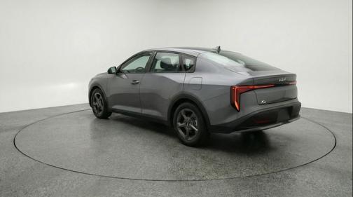 Interstellar Gray 2025 Kia K4 LXS