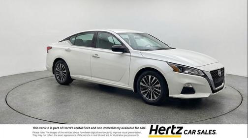 Glacier White 2025 Nissan Altima SV FWD