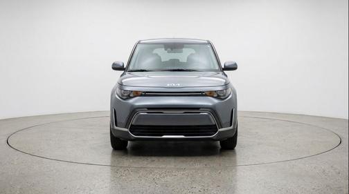 Gravity Gray 2025 Kia Soul LX