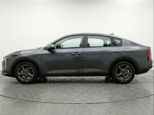 Interstellar Gray 2025 Kia K4 LXS