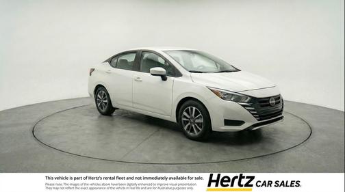 Aspen White Tricoat 2025 Nissan Versa 1.6 SV