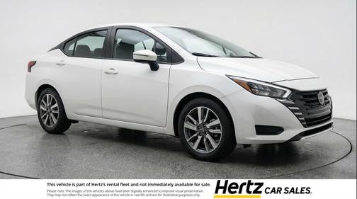 Aspen White Tricoat 2025 Nissan Versa 1.6 SV