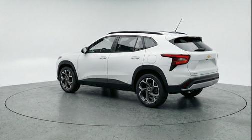 Summit White 2025 Chevrolet Trax LT