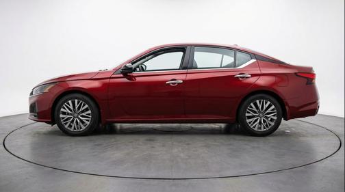 Scarlet Ember Tintcoat 2025 Nissan Altima SV FWD