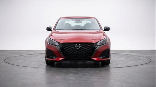 Scarlet Ember Tintcoat 2025 Nissan Altima SV FWD