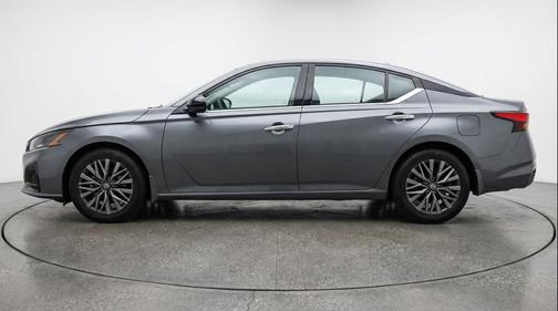 Gun Metallic 2025 Nissan Altima SV FWD