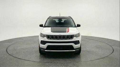 Bright White Clearcoat 2025 Jeep Compass Trailhawk