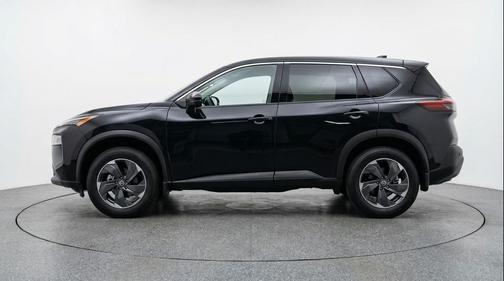 Super Black 2025 Nissan Rogue SV