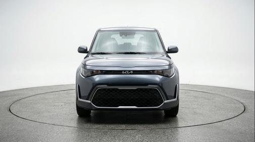 Gravity Gray 2025 Kia Soul LX
