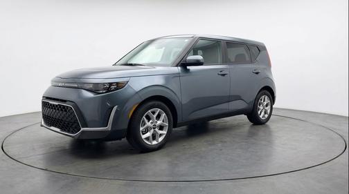 Gravity Gray 2025 Kia Soul LX