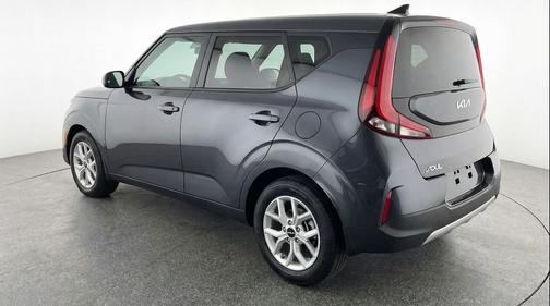 Gravity Gray 2025 Kia Soul LX