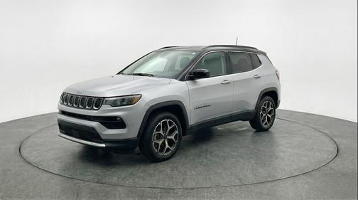 Silver Zynith Metallic Clearcoat 2025 Jeep Compass Limited