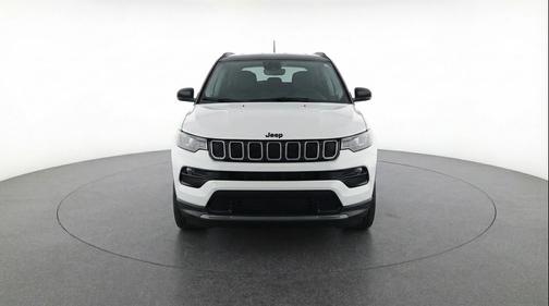 Bright White Clearcoat 2025 Jeep Compass Limited