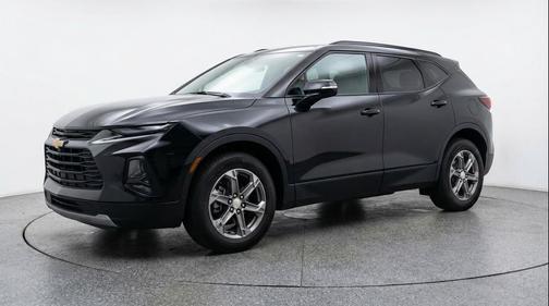 Black 2025 Chevrolet Blazer 2LT