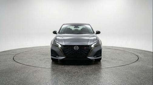 Gun Metallic 2025 Nissan Altima SR FWD