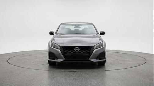 Gun Metallic 2025 Nissan Altima SV FWD