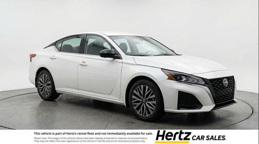 Glacier White 2025 Nissan Altima SV FWD