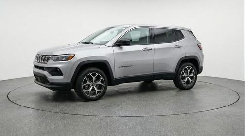 Silver Zynith Metallic Clearcoat 2025 Jeep Compass Limited