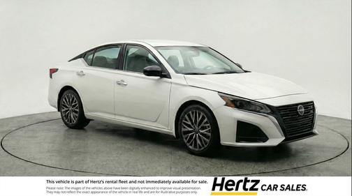 Glacier White 2025 Nissan Altima SV FWD
