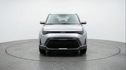 Steel Gray 2025 Kia Soul LX