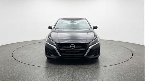 Super Black 2025 Nissan Altima SV FWD