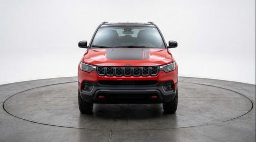 Red Hot Pearlcoat 2025 Jeep Compass Trailhawk