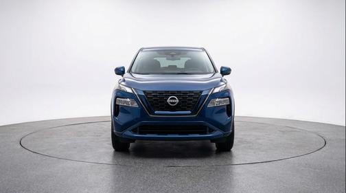 Deep Ocean Blue Pearl 2025 Nissan Rogue SV