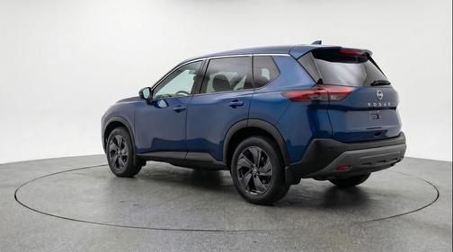 Deep Ocean Blue Pearl 2025 Nissan Rogue SV