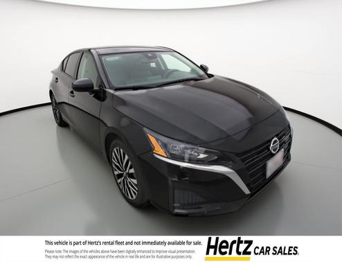 Super Black 2025 Nissan Altima SV FWD