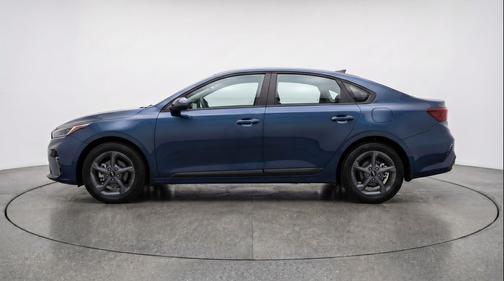 Deep Sea Blue 2025 Kia K4 LXS