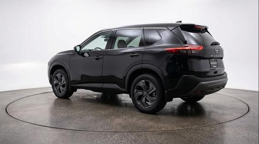 Super Black 2025 Nissan Rogue SV
