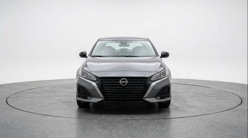 Gun Metallic 2025 Nissan Altima SV FWD
